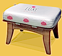 Мебель: диваны, кресла, пуфики